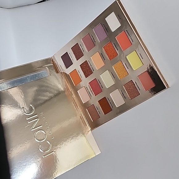 Iconic London Sunset to Sunrise Eyeshadow Palette - Picture 2 of 9